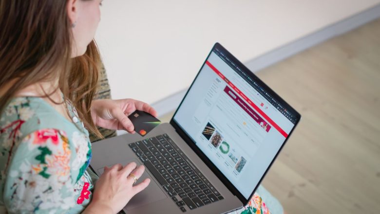 How to Enhance E-Commerce Search Functionality with AI Tools?